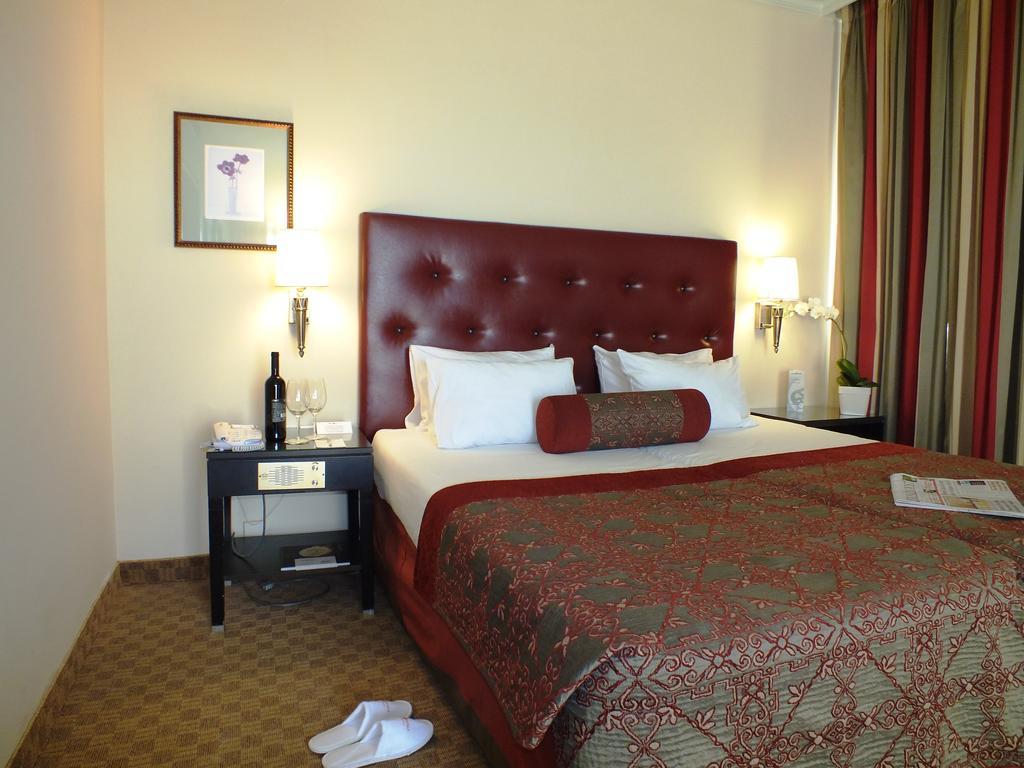 Prima Kings Hotel 4*